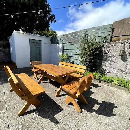 An Teach Ban, Homely Townhouse Prázdninový dům Dungarvan (Waterford)